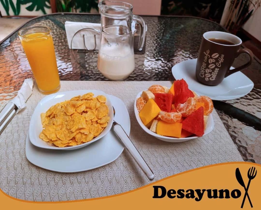Casa Colima Hotel Isla de Tibas Екстериор снимка